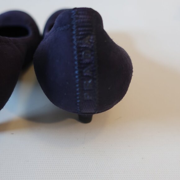 Womens Prada Purple Suede Kitten Heel Pumps 36 US/6 * - Picture 8 of 11